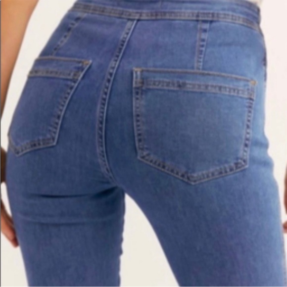 We The Free Know Me Better Flare Boho Bellbottom Blue Jeans Size 26 - Picture 9 of 9